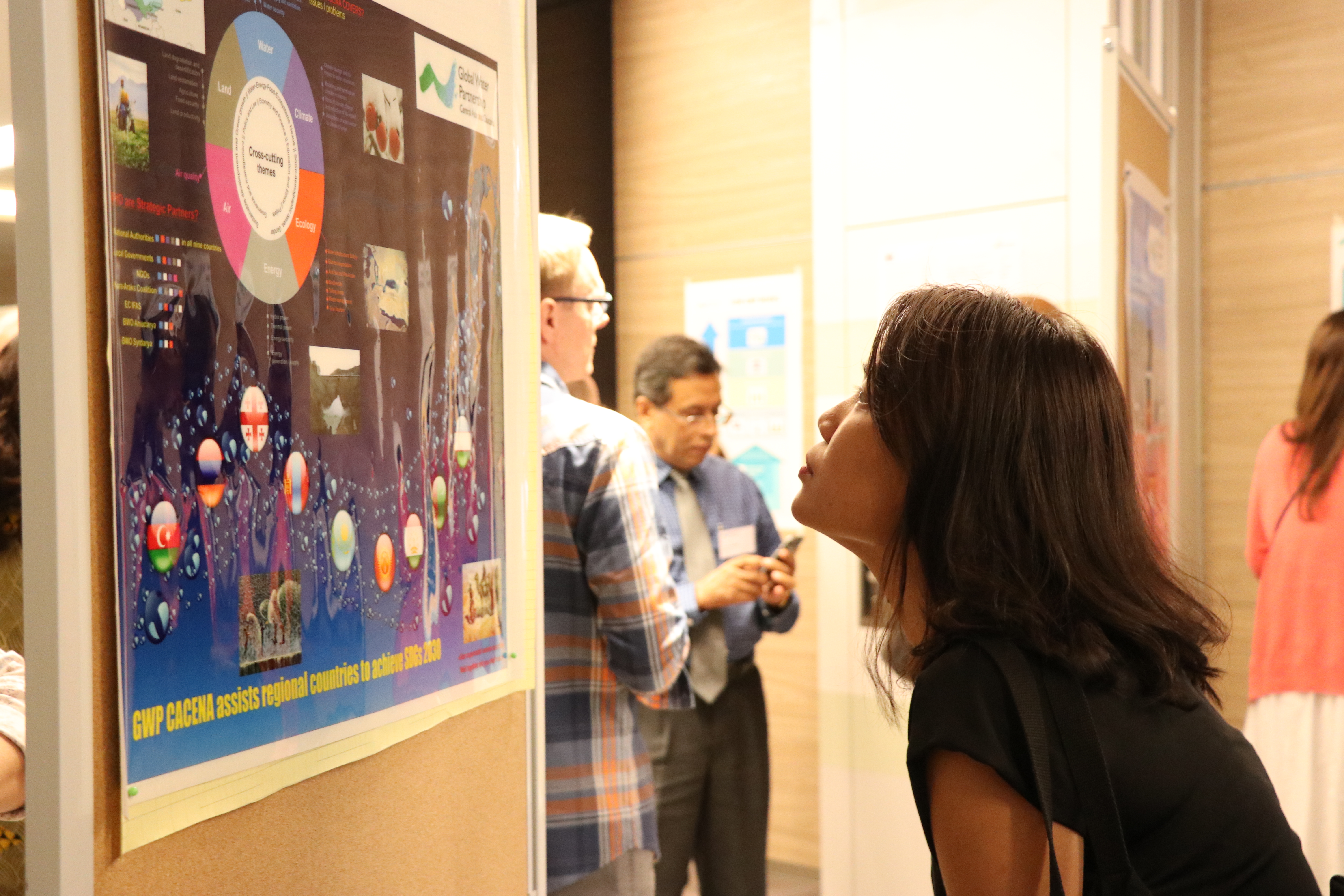 Information gathering and sharing networks